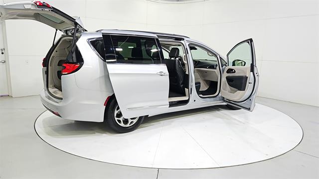 car-gallery-32