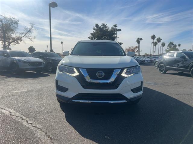 2020 Nissan Rogue S 27