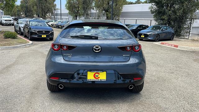 2024 Mazda Mazda3 Hatchback 2.5 S Carbon Edition 8