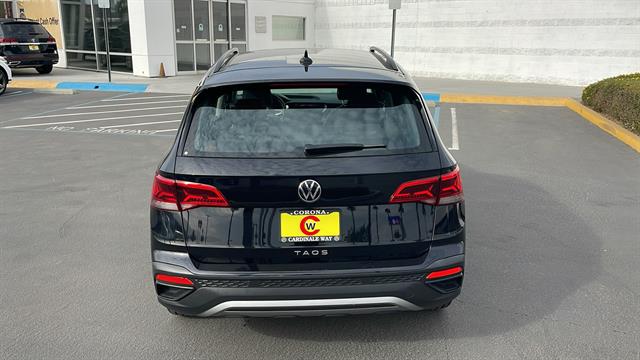 2023 Volkswagen Taos 1.5T S 8