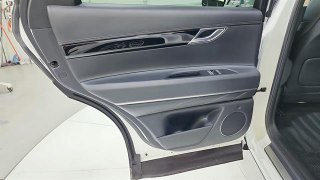 car-gallery-23