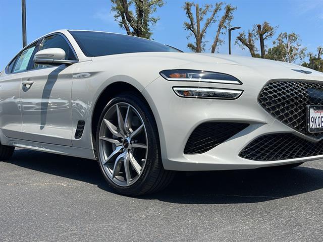 2024 Genesis G70 2.5T Standard 5