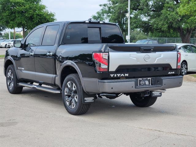 2024 Nissan Titan Platinum Reserve 4