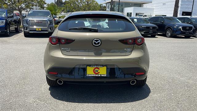 2024 Mazda Mazda3 Hatchback 2.5 Carbon Turbo 9