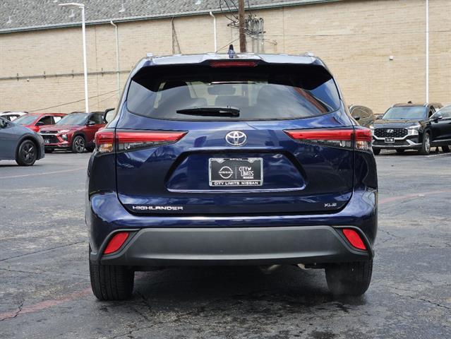 2021 Toyota Highlander XLE 4