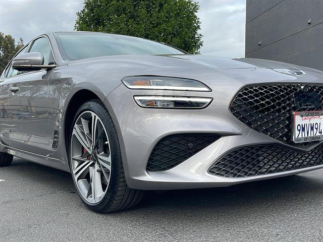 2025 Genesis G70 3.3T Sport Advanced 5