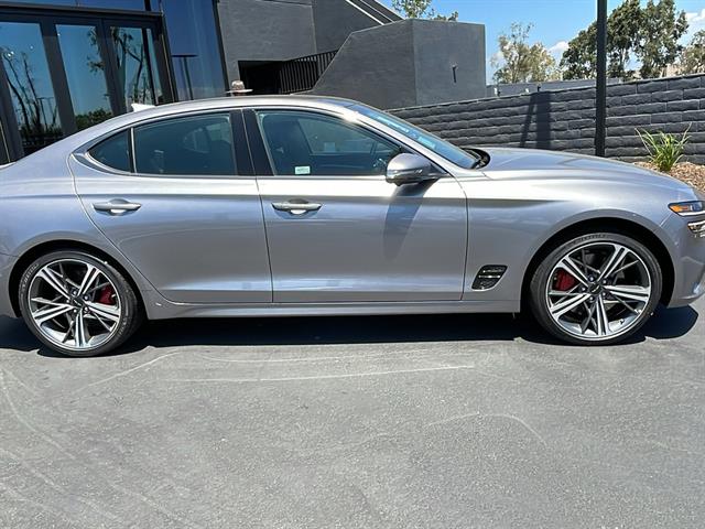 2025 Genesis G70 3.3T AWD Sport Advanced 4