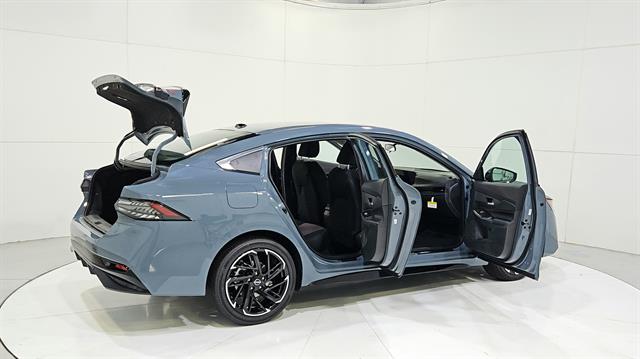 car-gallery-32