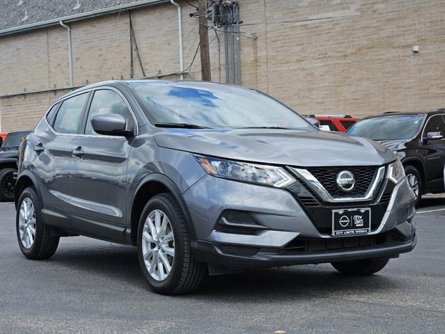 2021 Nissan Rogue Sport S 2