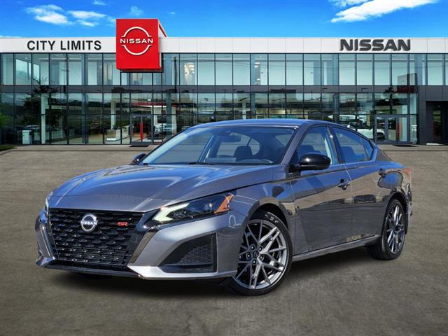 2023 Nissan Altima 2.0 SR 1