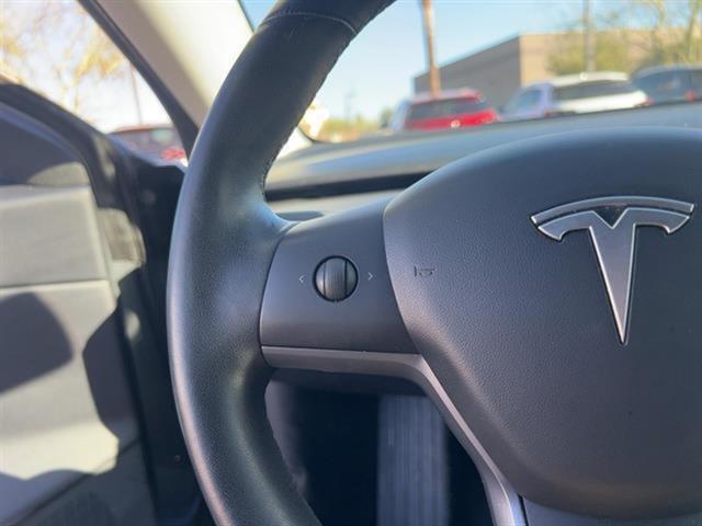 2019 Tesla Model 3 Long Range 31