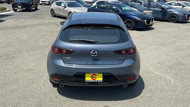 2024 Mazda Mazda3 Hatchback 2.5 S Carbon Edition 8