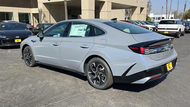 2024 Hyundai Sonata SEL 11