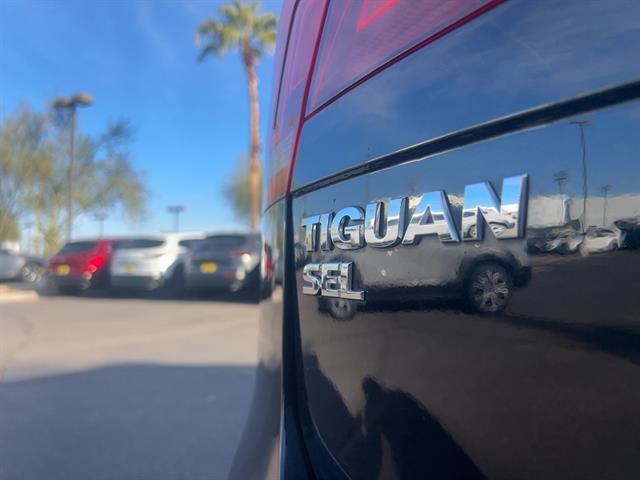 2019 Volkswagen Tiguan 2.0T SEL R-Line 4Motion 13