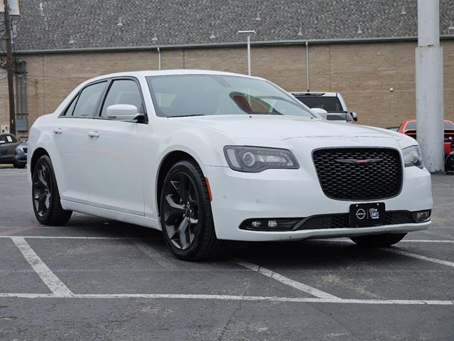 2022 Chrysler 300 300S 2