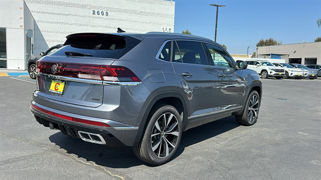 2024 Volkswagen Atlas Cross Sport SEL Premium R-Line 4Motion 7