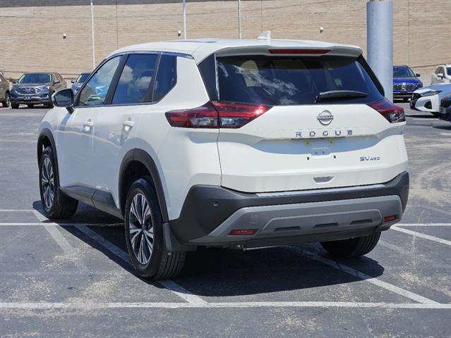 2023 Nissan Rogue SV 4