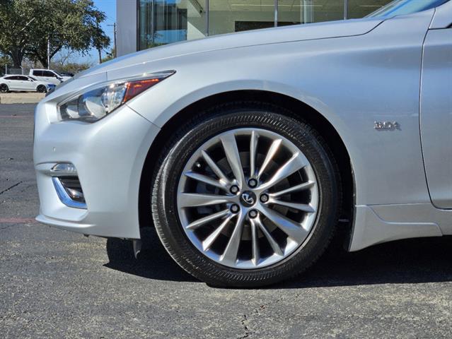 2019 INFINITI Q50 3.0t LUXE 7