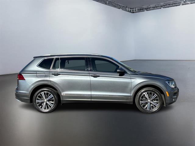 2018 Volkswagen Tiguan 2.0T SEL 3