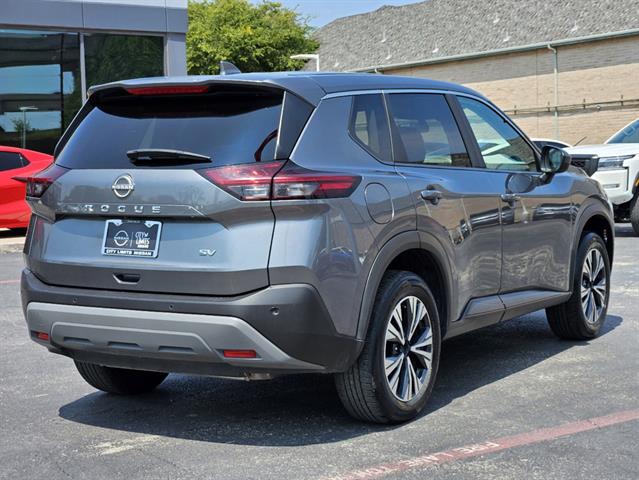 2023 Nissan Rogue SV 6