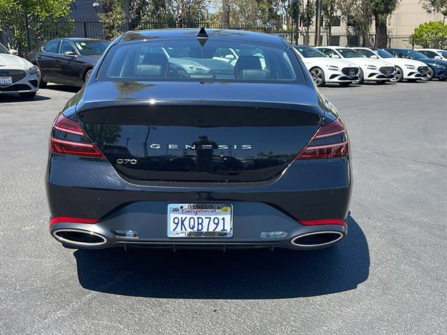 2024 Genesis G70 2.5T Standard 9