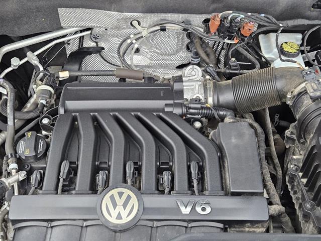 2018 Volkswagen Atlas 3.6L V6 SEL 25