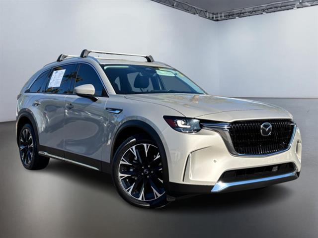 2024 Mazda CX-90 PHEV Premium 2