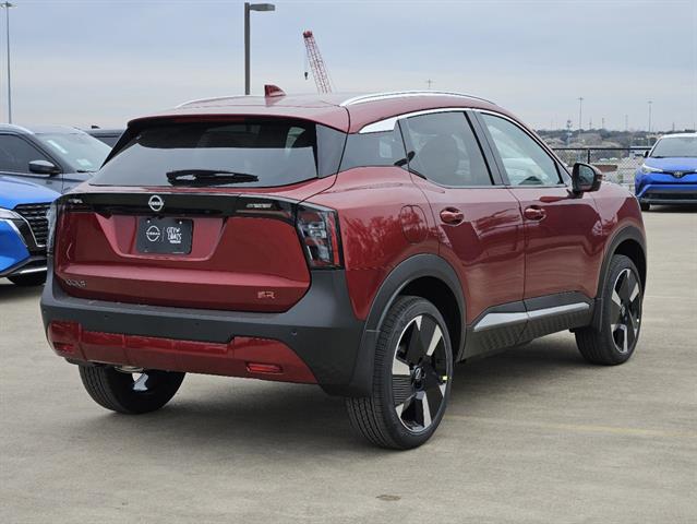 2025 Nissan Kicks SR 5