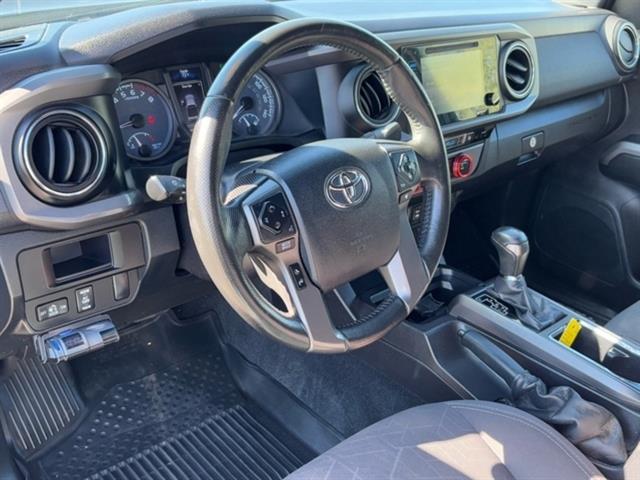 2016 Toyota Tacoma TRD Sport 20