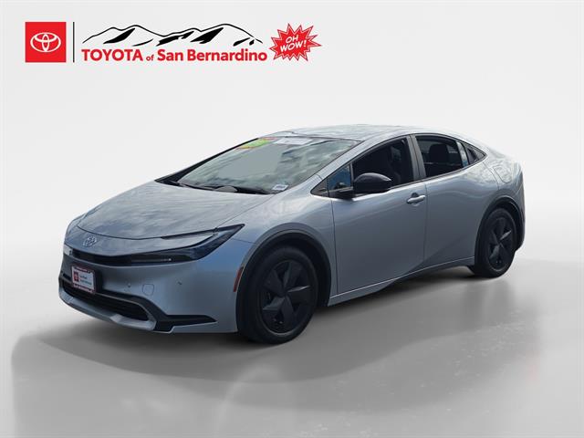 2023 Toyota Prius Prime SE's photo