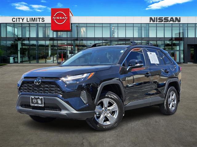 2024 Toyota RAV4 XLE 1