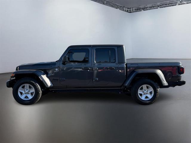 2021 Jeep Gladiator Sport S 8