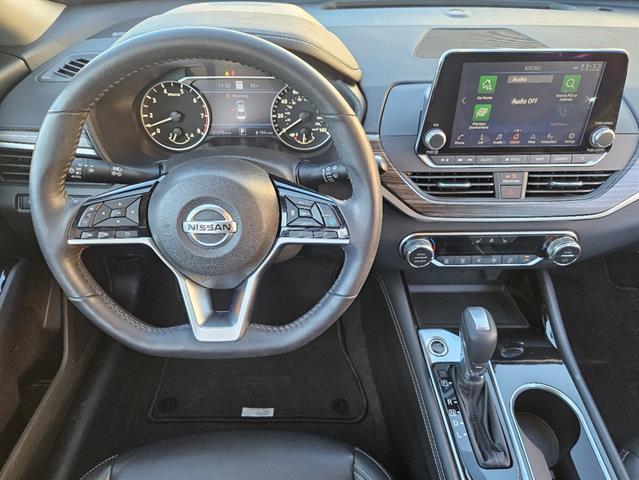 2021 Nissan Altima 2.5 Platinum 20