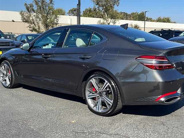 2024 Genesis G70 2.5T Prestige 11