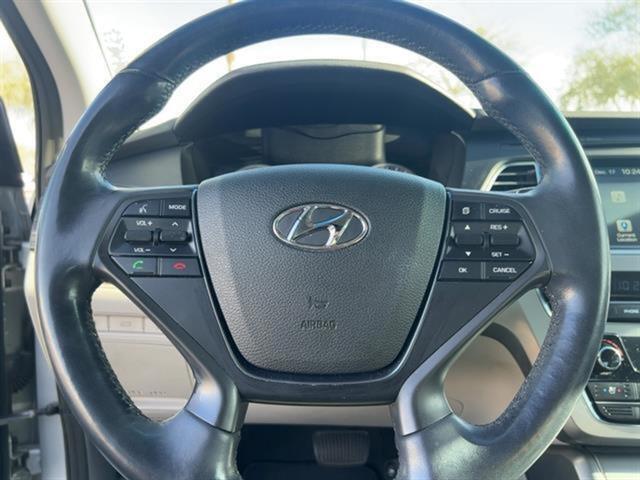 2015 Hyundai Sonata Limited 26