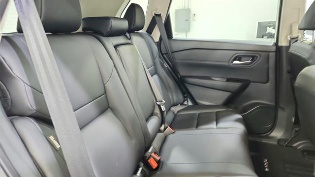 car-gallery-32