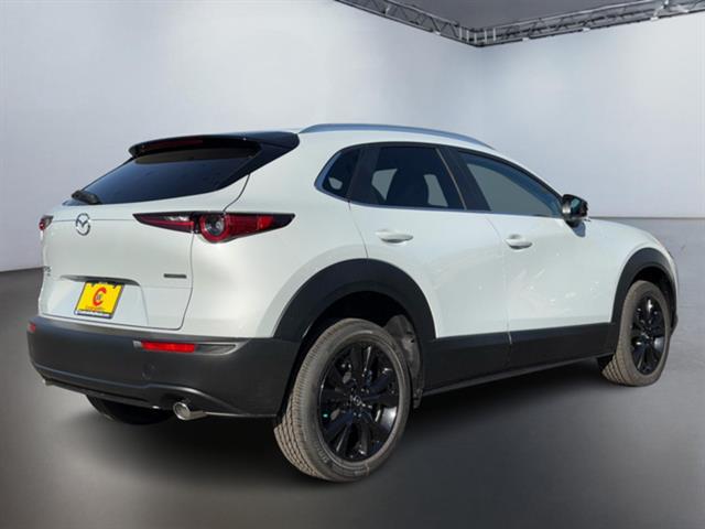 2025 Mazda CX-30 2.5 S Select Sport 4