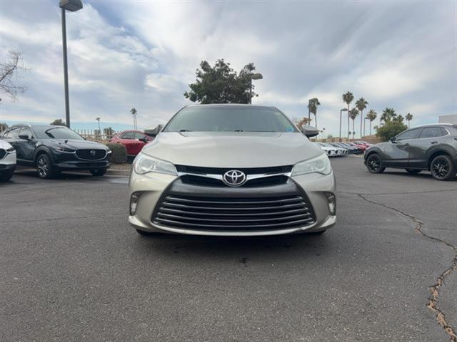 2016 Toyota Camry LE 30