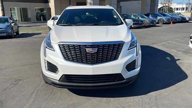 2021 Cadillac XT5 Luxury 3