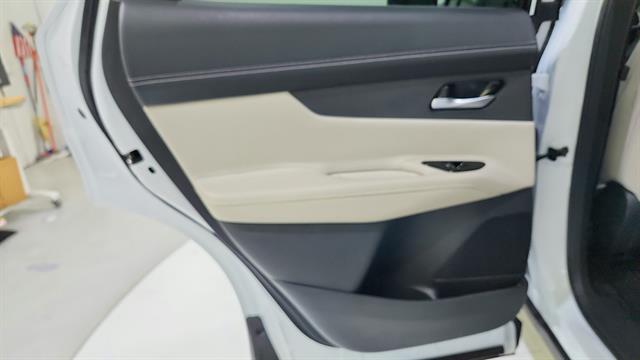 car-gallery-24