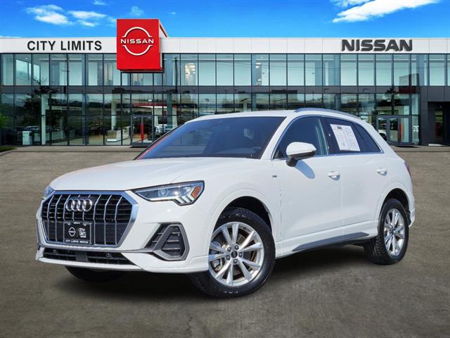 2023 Audi Q3 S line Premium 1