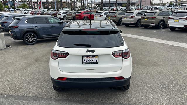 2021 Jeep Compass Altitude 8