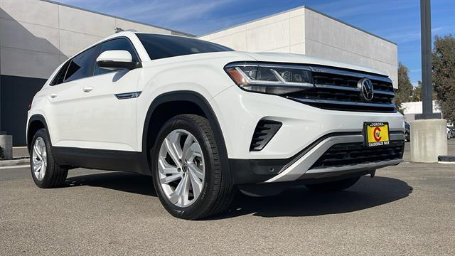 2020 Volkswagen Atlas Cross Sport V6 SEL 4Motion 5