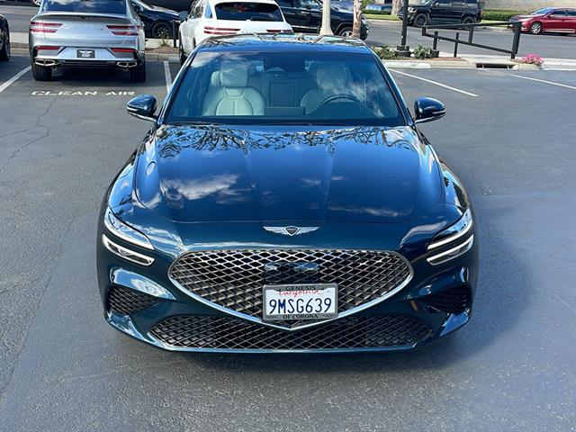 2025 Genesis G70 2.5T Standard 2