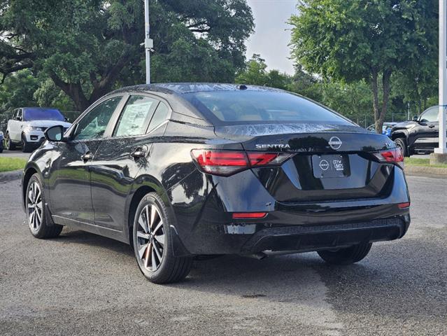 2024 Nissan Sentra SV 3