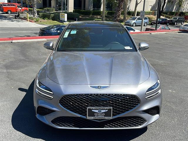 2025 Genesis G70 2.5T RWD 9