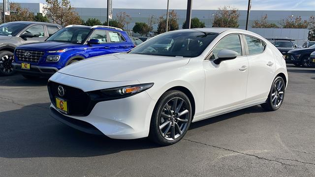 2021 Mazda Mazda3 Hatchback Preferred 12