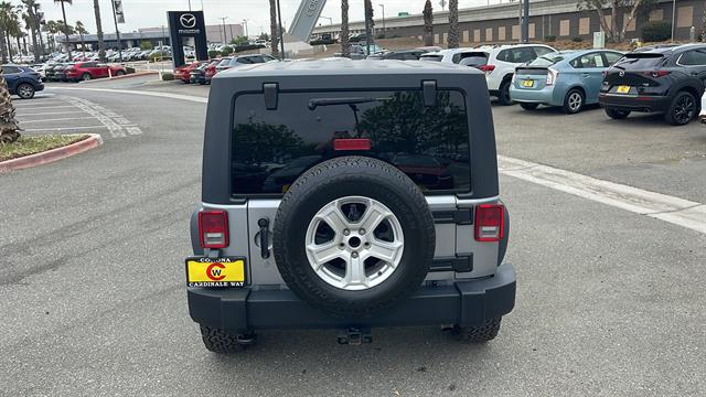 2018 Jeep Wrangler JK Unlimited Sport S 8