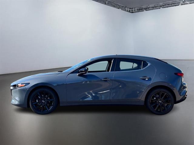 2025 Mazda Mazda3 Hatchback 2.5 S Carbon Edition 9