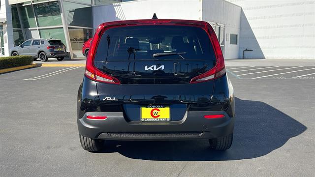 2022 Kia Soul S 9